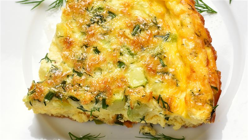 Crust-less Corn and Cheddar Quiche