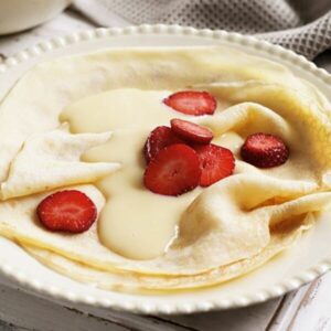 Crepes with white chocolate custard