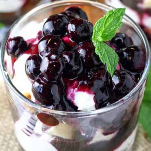 Cheesecake and Blueberry Parfaits